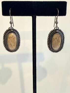 Vintage Style Cameo Dangle Drop Earrings Silver